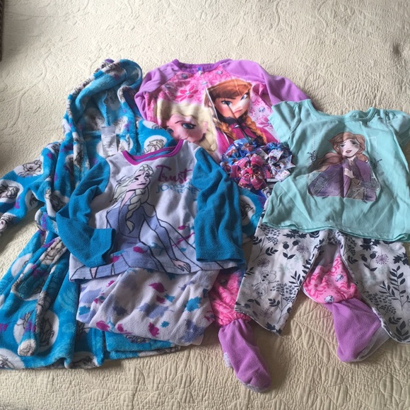 Frozen and Frozen II lot!